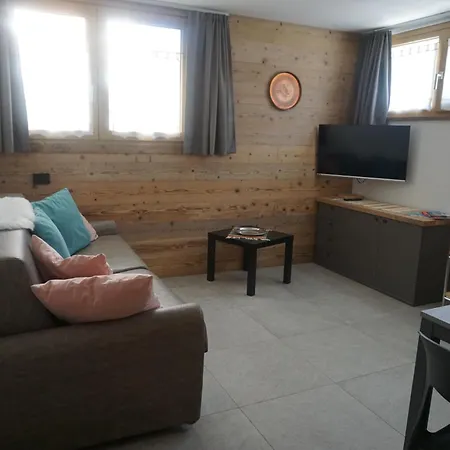 - Adri Apartment, Facing The Stelvio Slope 아파트