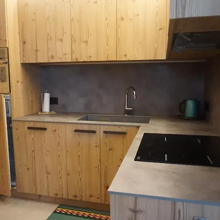 - Adri Apartment, Facing The Stelvio Slope 보르미오